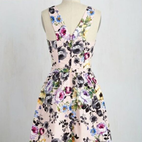 ModCloth "Patio My Goodness!" Floral Garden Tea Dress - Picture 1 of 8